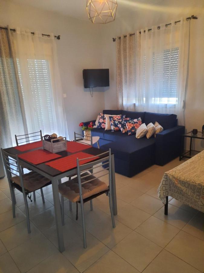 Park View Apartment In Paralia Dionisiou Εξωτερικό φωτογραφία